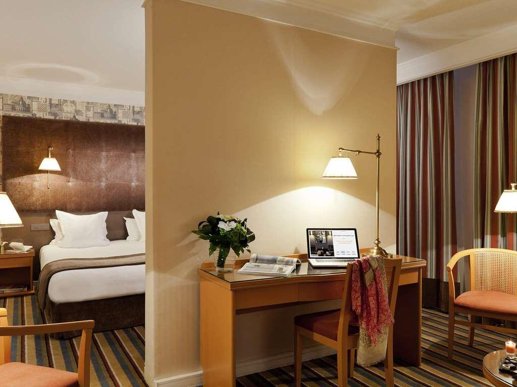Hotel Barriere L'Hotel Du Lac Enghien-les-Bains Zimmer foto